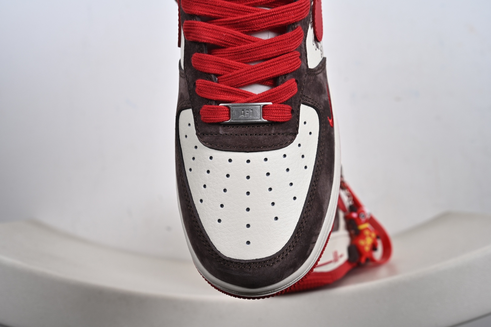 高端定制Nike Air Force 1 '07 Low “马年限定-麂皮酒红” 高端定制 XD0028-001-Top High Quatity Cheap Sneakers Fashion Clothing Clothes Bags handbags Shoes of all Brand wholesale With The best Quality And Beautiful Price from China Factory Chinese suppliers wholesaler seller 高端定制Nike Air Force 1 '07 Low “马年限定-麂皮酒红” 高端定制 XD0028-001