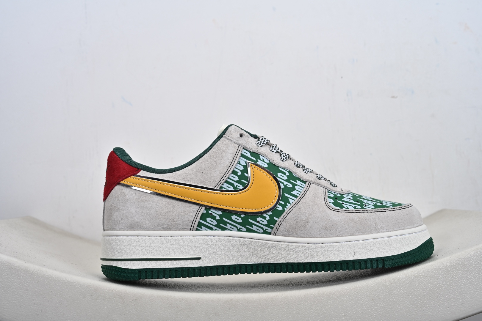 定制版 Nike Air Force 1'07 Low 灰绿撞色 空军一号低帮休闲板鞋 SY1388-025-Top High Quatity Cheap Sneakers Fashion Clothing Clothes Bags handbags Shoes of all Brand wholesale With The best Quality And Beautiful Price from China Factory Chinese suppliers wholesaler seller 定制版 Nike Air Force 1'07 Low 灰绿撞色 空军一号低帮休闲板鞋 SY1388-025