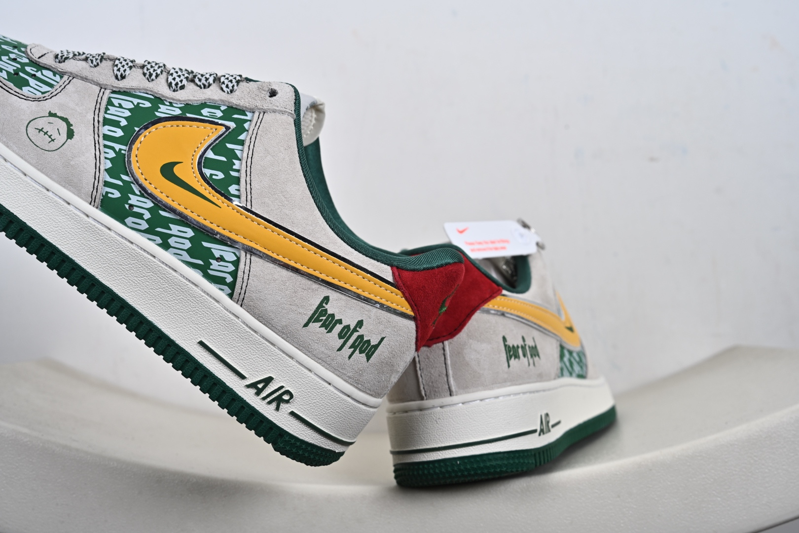 定制版 Nike Air Force 1'07 Low 灰绿撞色 空军一号低帮休闲板鞋 SY1388-025-Top High Quatity Cheap Sneakers Fashion Clothing Clothes Bags handbags Shoes of all Brand wholesale With The best Quality And Beautiful Price from China Factory Chinese suppliers wholesaler seller 定制版 Nike Air Force 1'07 Low 灰绿撞色 空军一号低帮休闲板鞋 SY1388-025