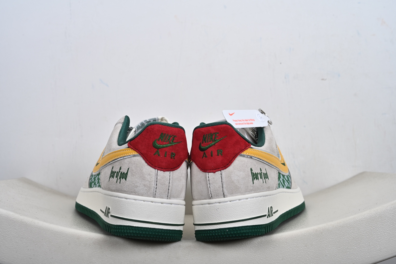 定制版 Nike Air Force 1'07 Low 灰绿撞色 空军一号低帮休闲板鞋 SY1388-025-Top High Quatity Cheap Sneakers Fashion Clothing Clothes Bags handbags Shoes of all Brand wholesale With The best Quality And Beautiful Price from China Factory Chinese suppliers wholesaler seller 定制版 Nike Air Force 1'07 Low 灰绿撞色 空军一号低帮休闲板鞋 SY1388-025
