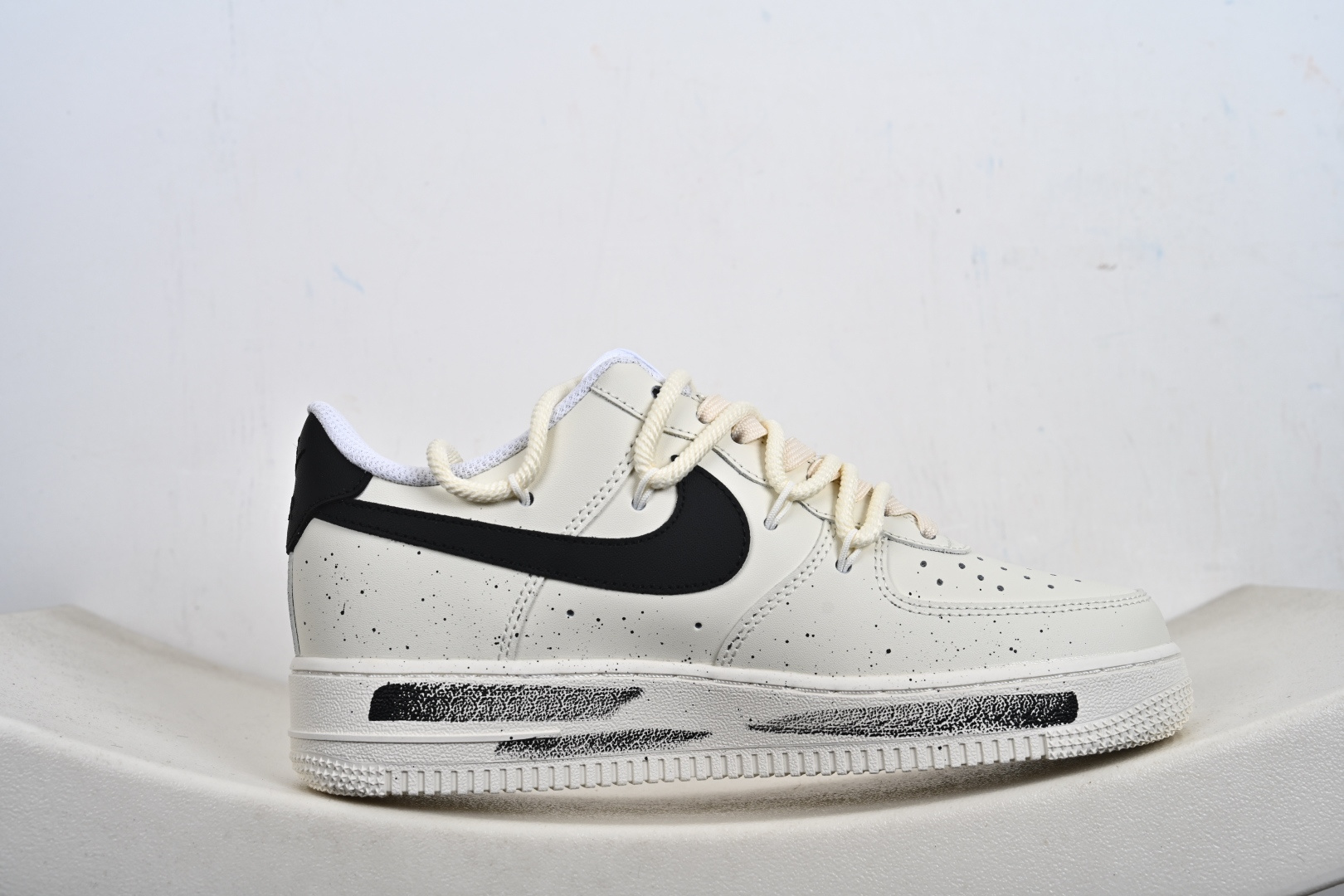 Nike Air Force 1 Low 手绘涂鸦 解构绑带 ZH0316-159