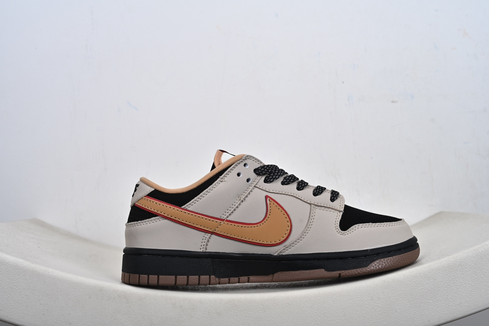 Nike SB Dunk Low “Supreme联名——创意彩虹拼接” 高端定制 低帮休闲板鞋 SJ8888-008-Top High Quatity Cheap Sneakers Fashion Clothing Clothes Bags handbags Shoes of all Brand wholesale With The best Quality And Beautiful Price from China Factory Chinese suppliers wholesaler seller Nike SB Dunk Low “Supreme联名——创意彩虹拼接” 高端定制 低帮休闲板鞋 SJ8888-008