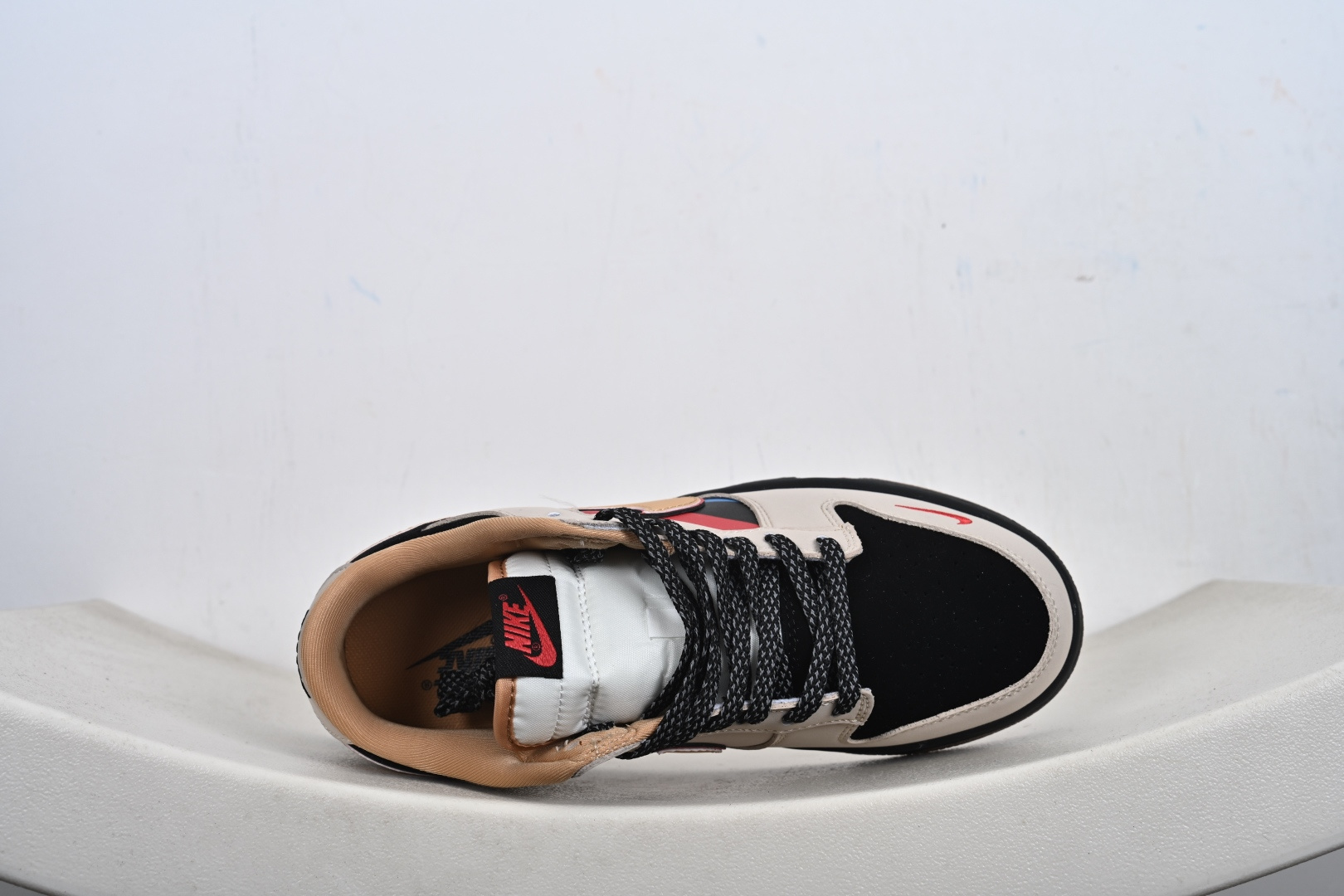 Nike SB Dunk Low “Supreme联名——创意彩虹拼接” 高端定制 低帮休闲板鞋 SJ8888-008-Top High Quatity Cheap Sneakers Fashion Clothing Clothes Bags handbags Shoes of all Brand wholesale With The best Quality And Beautiful Price from China Factory Chinese suppliers wholesaler seller Nike SB Dunk Low “Supreme联名——创意彩虹拼接” 高端定制 低帮休闲板鞋 SJ8888-008