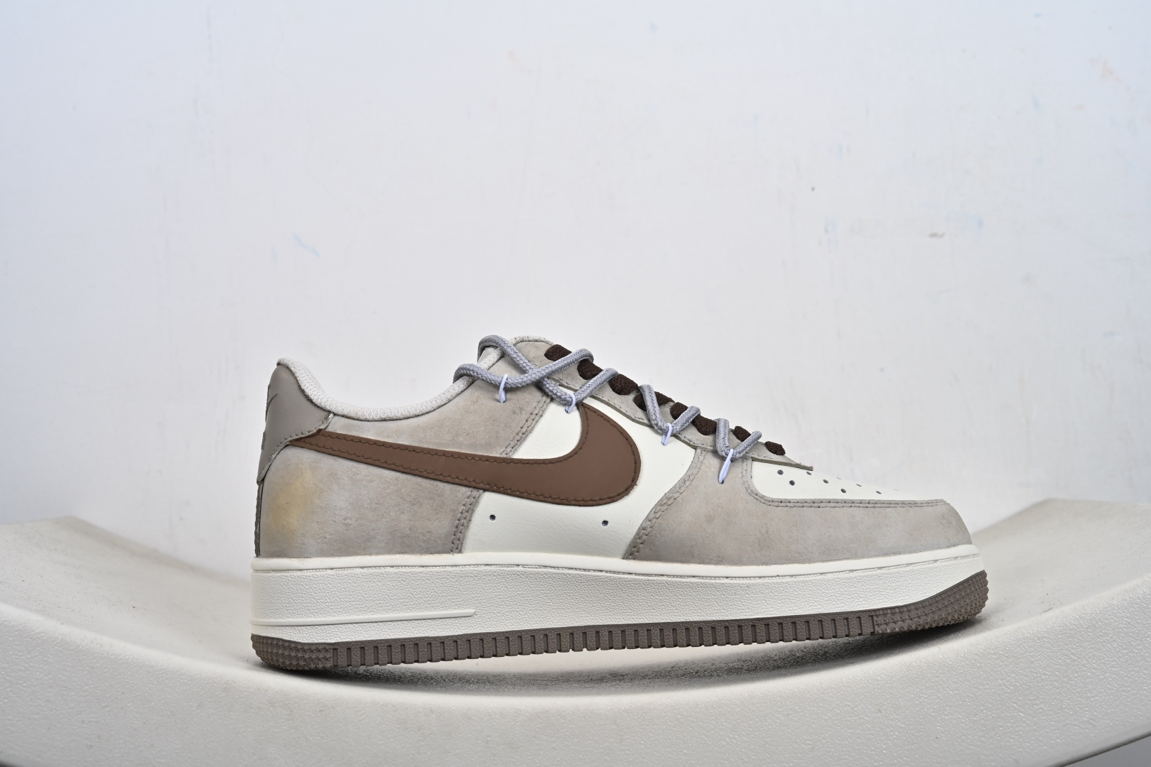 手绘涂鸦 马年限定“金戈铁马”Nike Air Force 1 “ Armored Steed”空军一号定制板鞋 DB3301-818-Top High Quatity Cheap Sneakers Fashion Clothing Clothes Bags handbags Shoes of all Brand wholesale With The best Quality And Beautiful Price from China Factory Chinese suppliers wholesaler seller 手绘涂鸦 马年限定“金戈铁马”Nike Air Force 1 “ Armored Steed”空军一号定制板鞋 DB3301-818