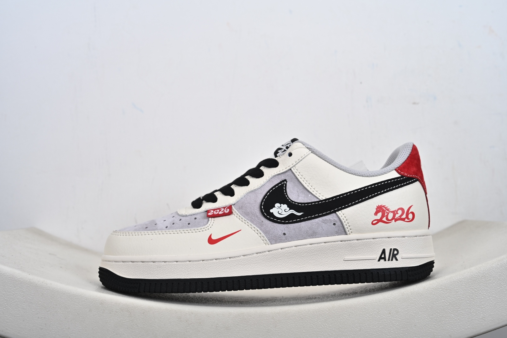 定制版 Nike Air Force 1'07 Low 马年限定 联名 空军一号低帮休闲板鞋 XD0028-015-Top High Quatity Cheap Sneakers Fashion Clothing Clothes Bags handbags Shoes of all Brand wholesale With The best Quality And Beautiful Price from China Factory Chinese suppliers wholesaler seller 定制版 Nike Air Force 1'07 Low 马年限定 联名 空军一号低帮休闲板鞋 XD0028-015