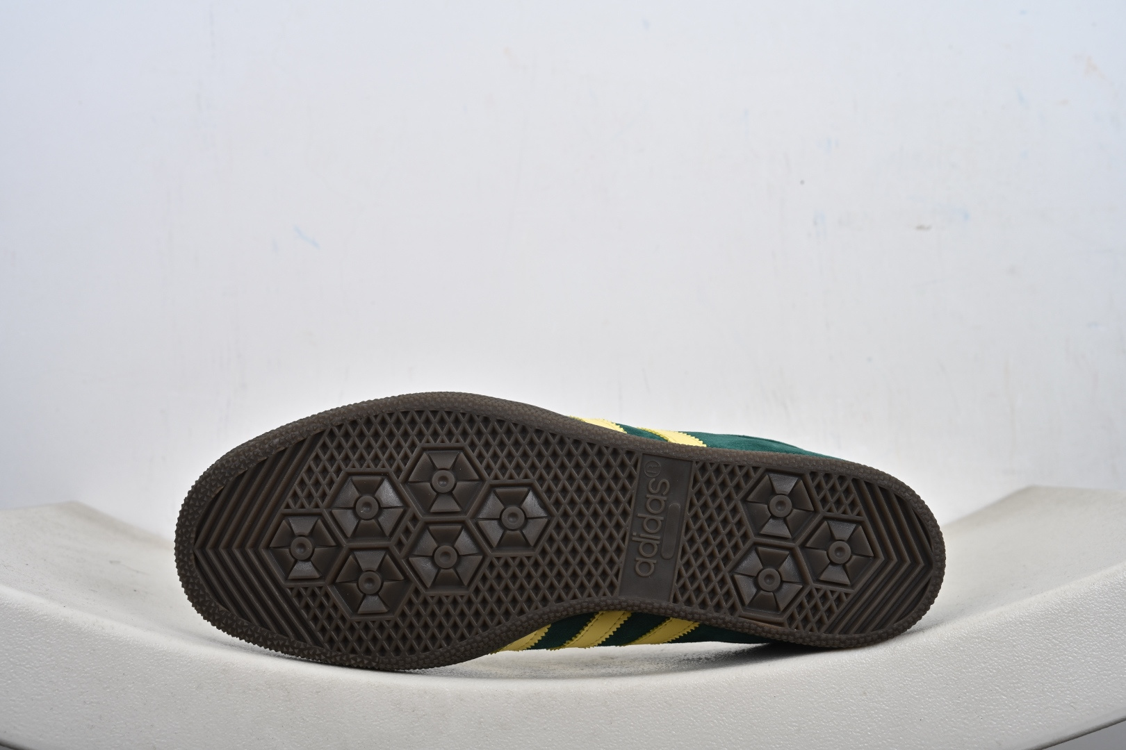 阿迪达斯 Adidas Originals Padiham 复古 防滑耐磨 运动休闲鞋 阿迪达斯透气低帮复古男女板鞋新款 FW6374-Top High Quatity Cheap Sneakers Fashion Clothing Clothes Bags handbags Shoes of all Brand wholesale With The best Quality And Beautiful Price from China Factory Chinese suppliers wholesaler seller 阿迪达斯 Adidas Originals Padiham 复古 防滑耐磨 运动休闲鞋 阿迪达斯透气低帮复古男女板鞋新款 FW6374