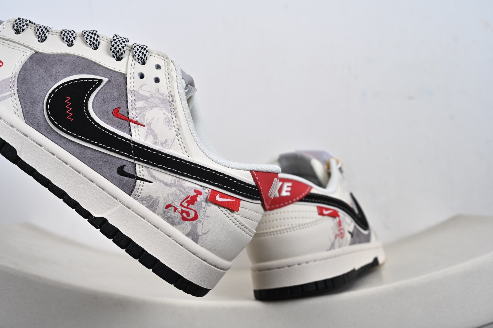 Nike Dunk Low Retro ‘DIY高端定制’耐克 低帮休闲运动板鞋 YX5066-404