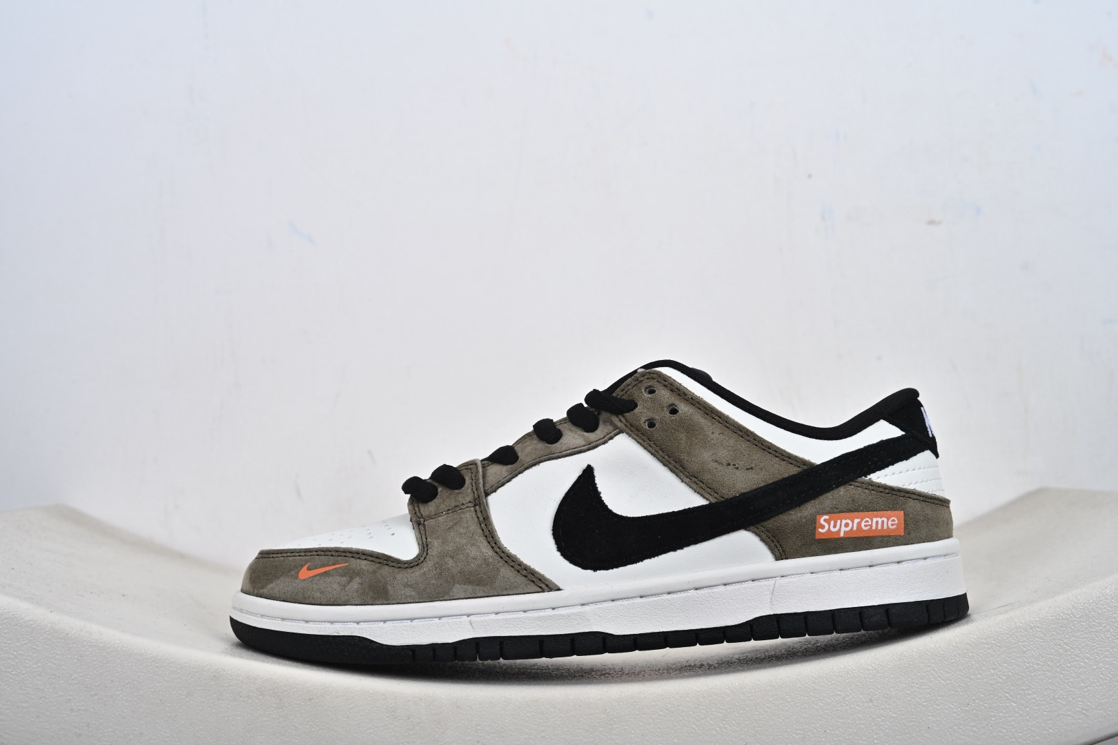 Nike SB Dunk Low 高端定制 低帮休闲板鞋 AJ6817-002