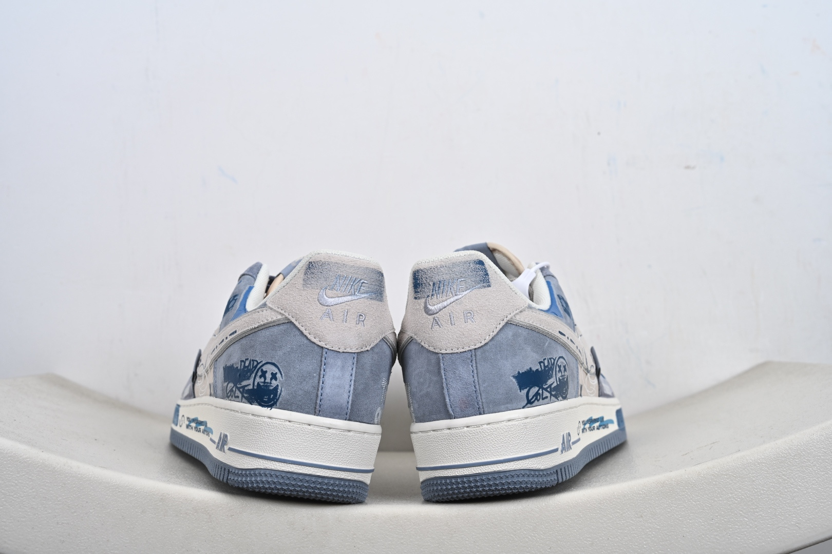 NIKE AIR FORCE 1‘07 LX CD1212-111