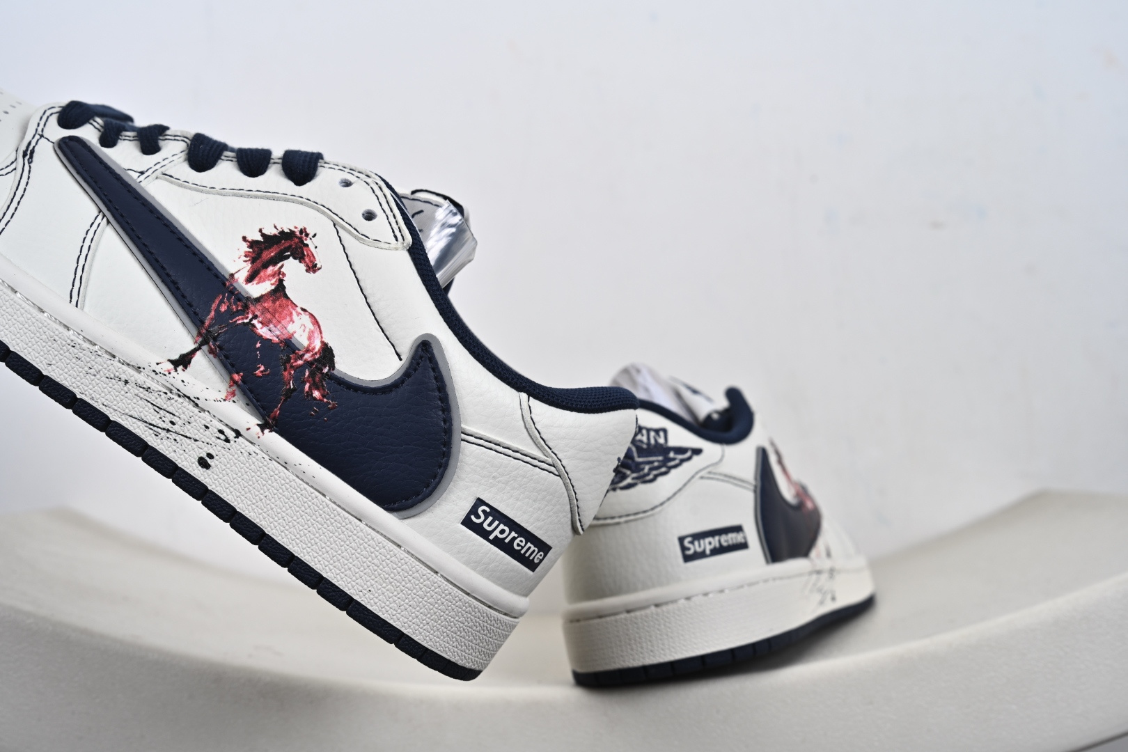 Air Jordan 1 Low AJ1 乔1马年联名 高端定制 低帮复古篮球鞋 FF2026-001