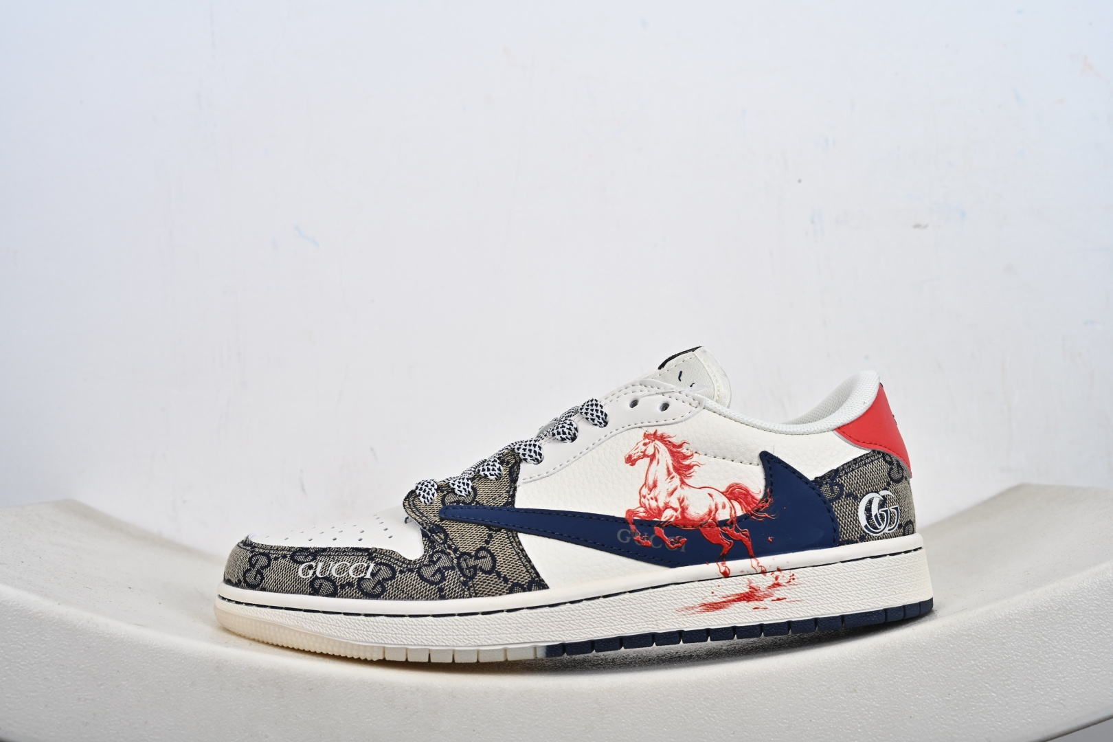 Air Jordan 1 Low AJ1 乔1马年联名 高端定制 低帮复古篮球鞋 FF2026-118-Top High Quatity Cheap Sneakers Fashion Clothing Clothes Bags handbags Shoes of all Brand wholesale With The best Quality And Beautiful Price from China Factory Chinese suppliers wholesaler seller Air Jordan 1 Low AJ1 乔1马年联名 高端定制 低帮复古篮球鞋 FF2026-118