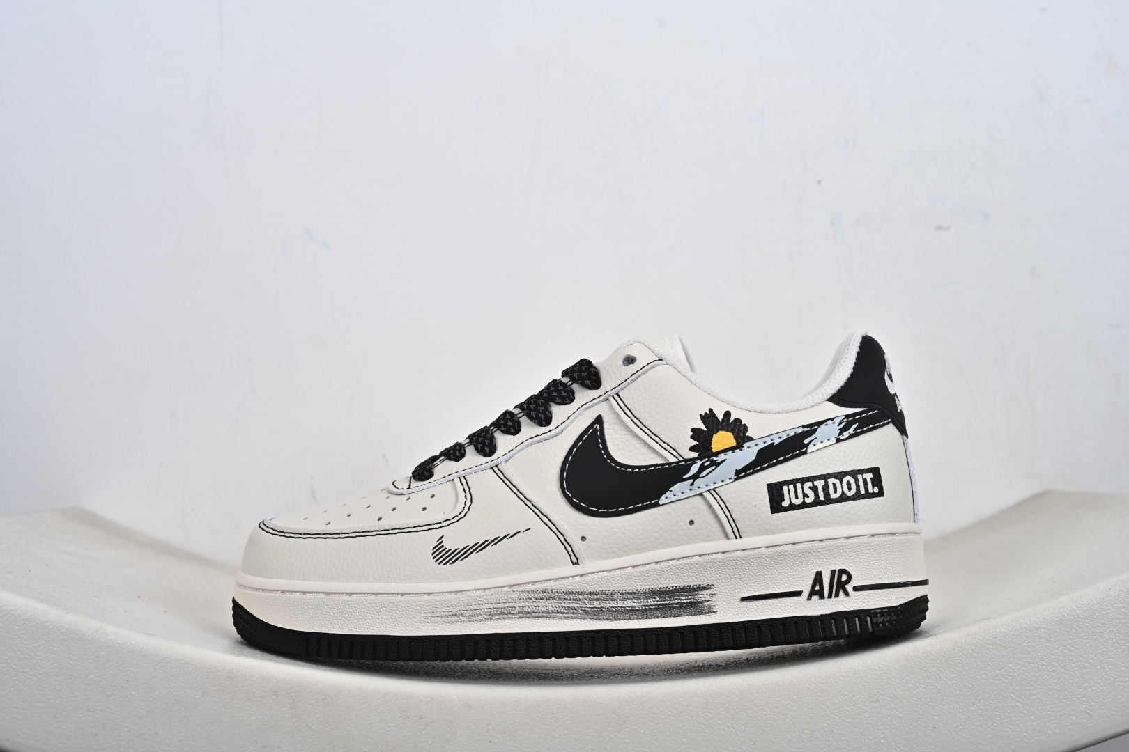 Nike Air Force1 07 low 联名款 XY2025-003-Top High Quatity Cheap Sneakers Fashion Clothing Clothes Bags handbags Shoes of all Brand wholesale With The best Quality And Beautiful Price from China Factory Chinese suppliers wholesaler seller Nike Air Force1 07 low 联名款 XY2025-003