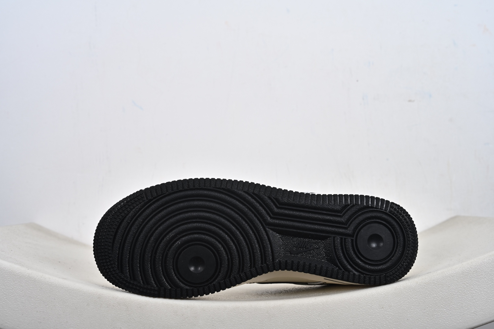 Nike Air Force1 07 low 联名款 XY2025-003-Top High Quatity Cheap Sneakers Fashion Clothing Clothes Bags handbags Shoes of all Brand wholesale With The best Quality And Beautiful Price from China Factory Chinese suppliers wholesaler seller Nike Air Force1 07 low 联名款 XY2025-003