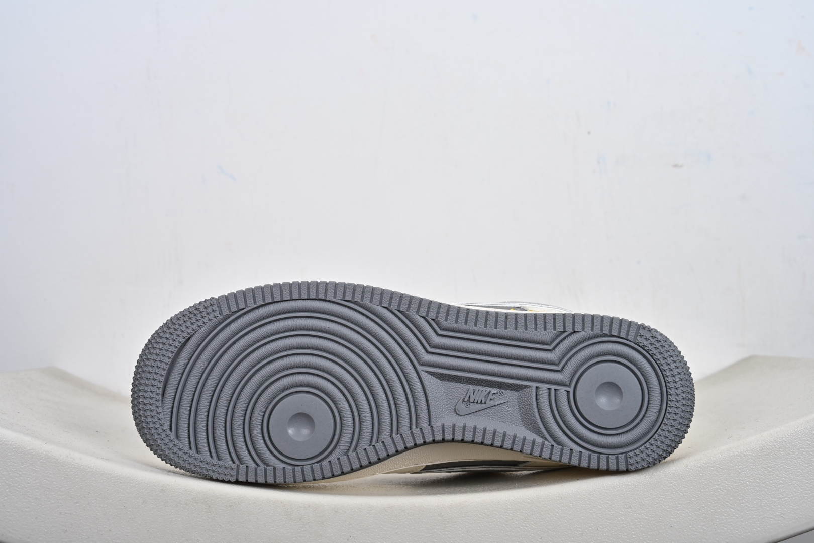 Nike Air Force1 07 low 马年限定 QY6878-603