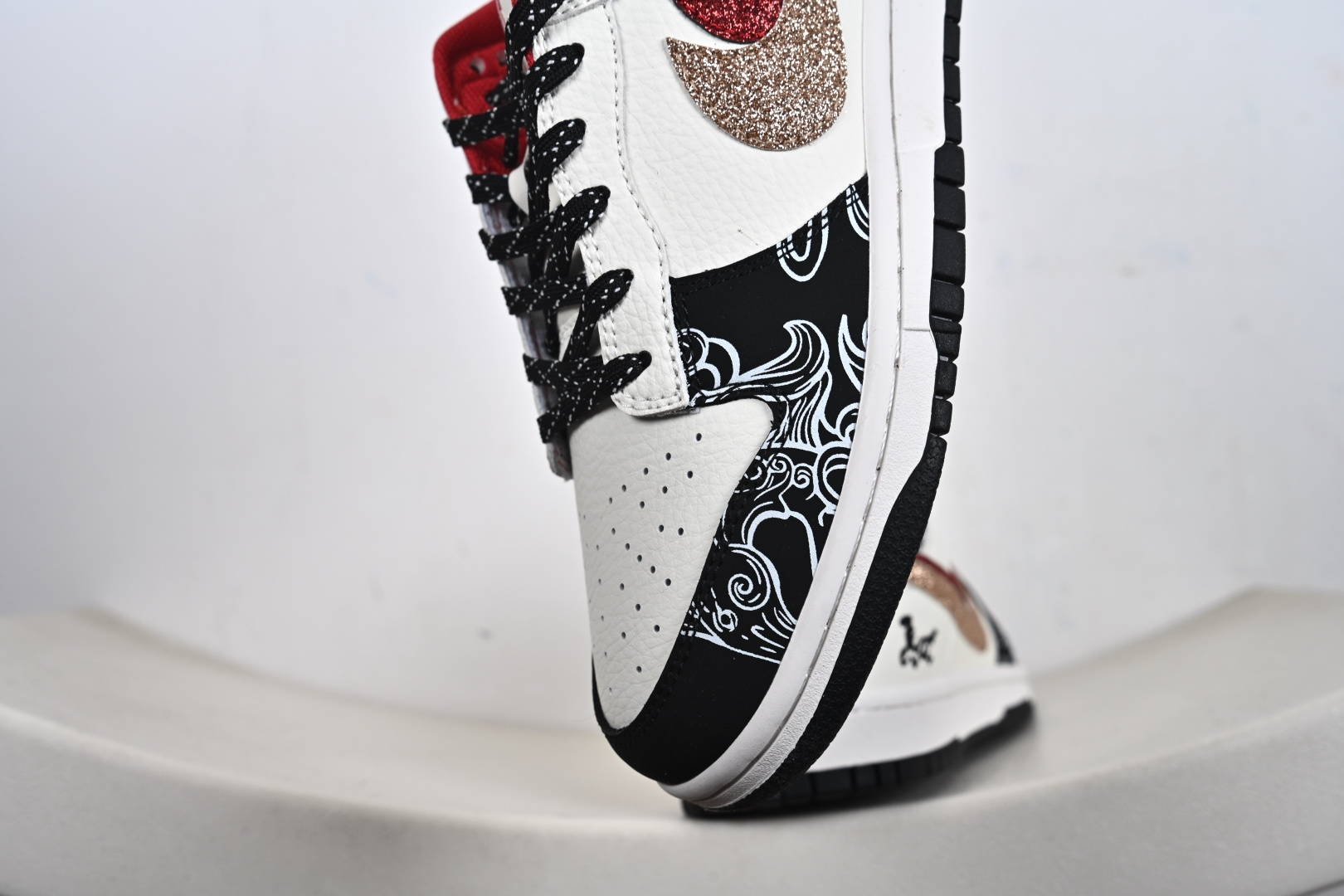 Nike SB Dunk Low G联名款纯原 CX5050-Y62-Top High Quatity Cheap Sneakers Fashion Clothing Clothes Bags handbags Shoes of all Brand wholesale With The best Quality And Beautiful Price from China Factory Chinese suppliers wholesaler seller Nike SB Dunk Low G联名款纯原 CX5050-Y62
