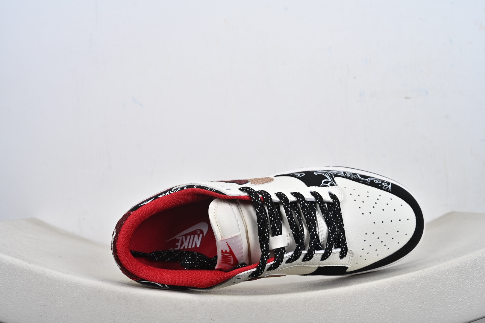 Nike SB Dunk Low G联名款纯原 CX5050-Y62-Top High Quatity Cheap Sneakers Fashion Clothing Clothes Bags handbags Shoes of all Brand wholesale With The best Quality And Beautiful Price from China Factory Chinese suppliers wholesaler seller Nike SB Dunk Low G联名款纯原 CX5050-Y62