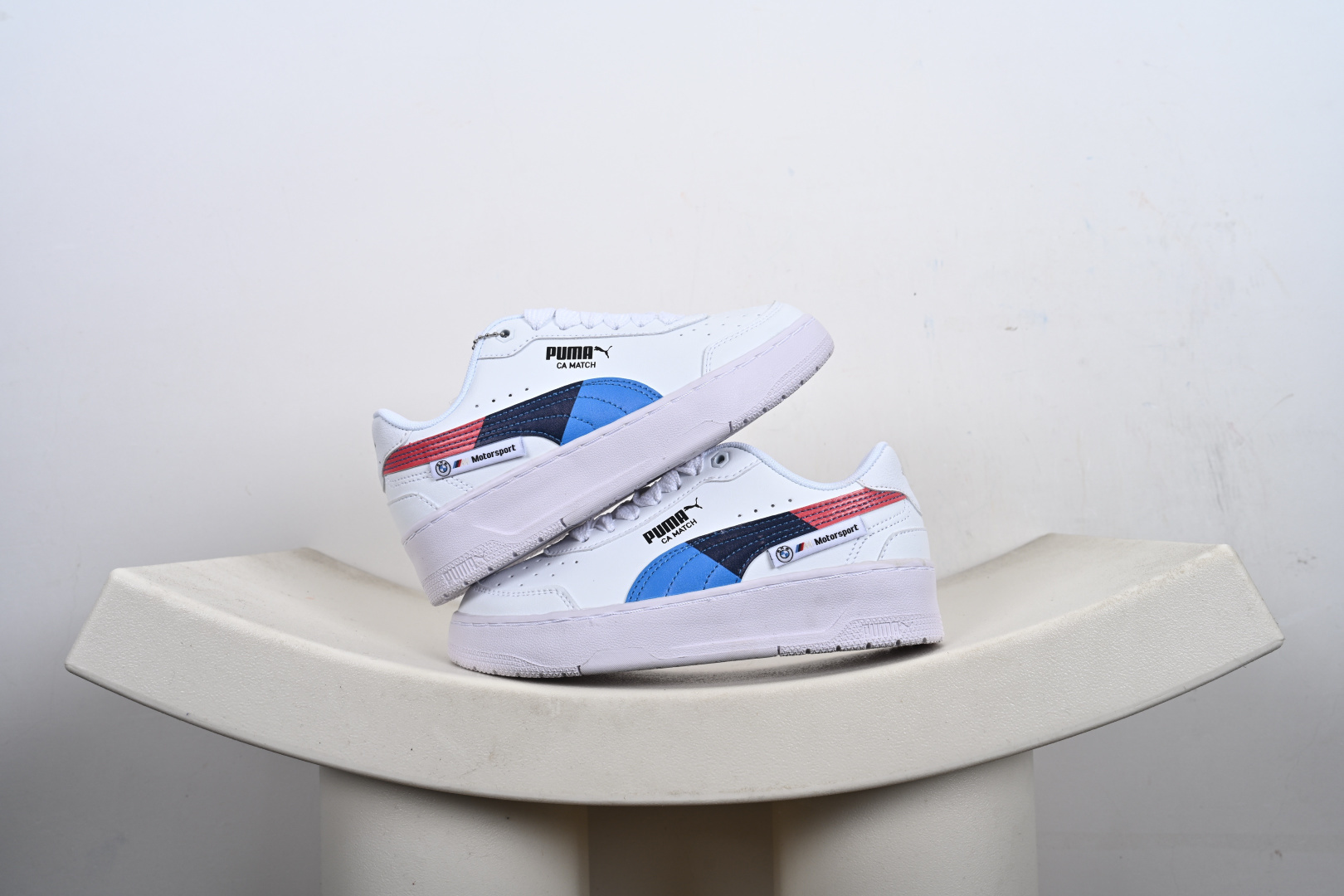 Ferrari CA Match PUMA 彪马PUMA版鞋舒适 耐磨 低帮 男女同款 休闲运动板鞋 308621-12-Top High Quatity Cheap Sneakers Fashion Clothing Clothes Bags handbags Shoes of all Brand wholesale With The best Quality And Beautiful Price from China Factory Chinese suppliers wholesaler seller Ferrari CA Match PUMA 彪马PUMA版鞋舒适 耐磨 低帮 男女同款 休闲运动板鞋 308621-12