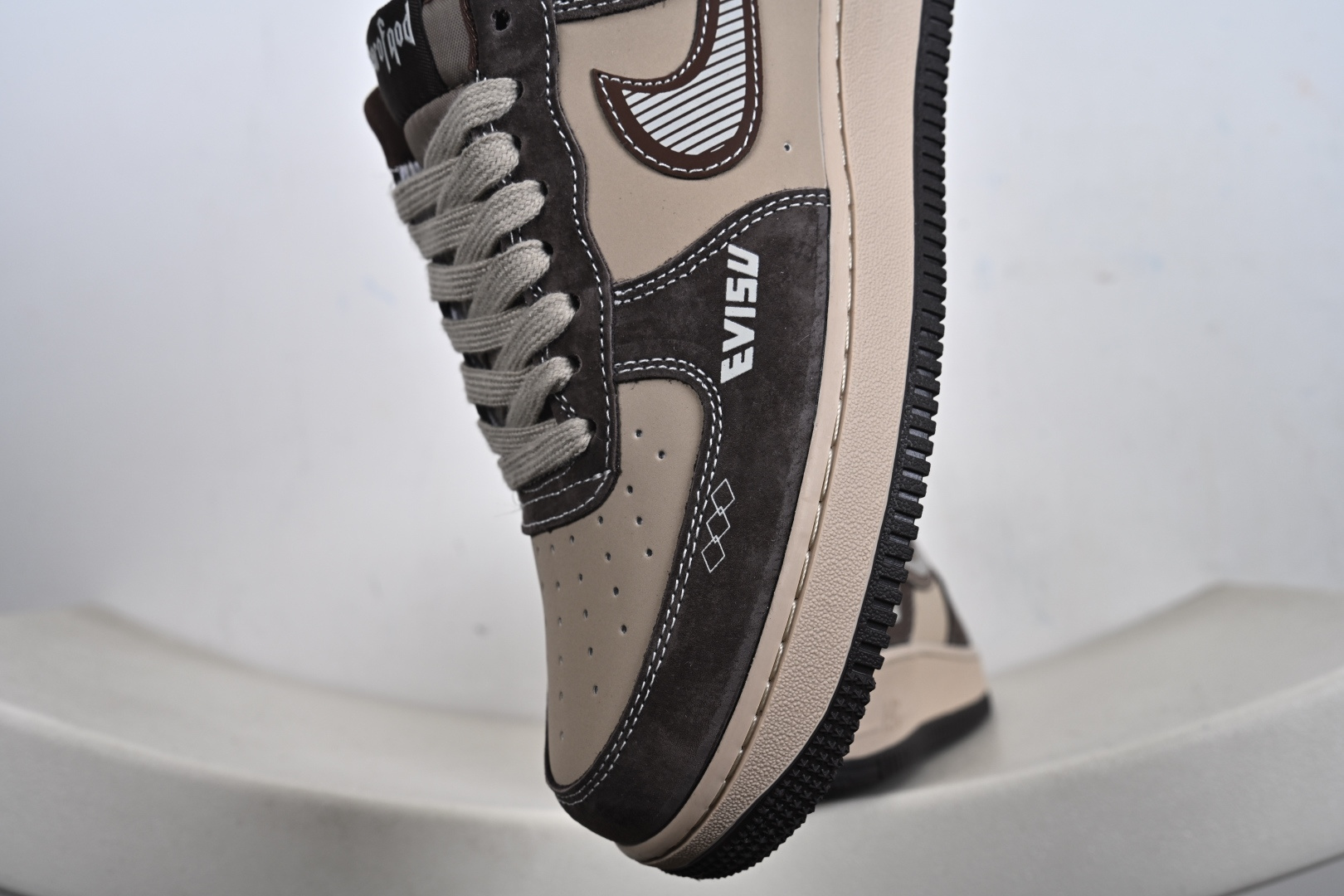 Nike Air Force 1'07 Low 咖棕拼浅卡其 空军一号低帮休闲板鞋 KL1688-001-Top High Quatity Cheap Sneakers Fashion Clothing Clothes Bags handbags Shoes of all Brand wholesale With The best Quality And Beautiful Price from China Factory Chinese suppliers wholesaler seller Nike Air Force 1'07 Low 咖棕拼浅卡其 空军一号低帮休闲板鞋 KL1688-001
