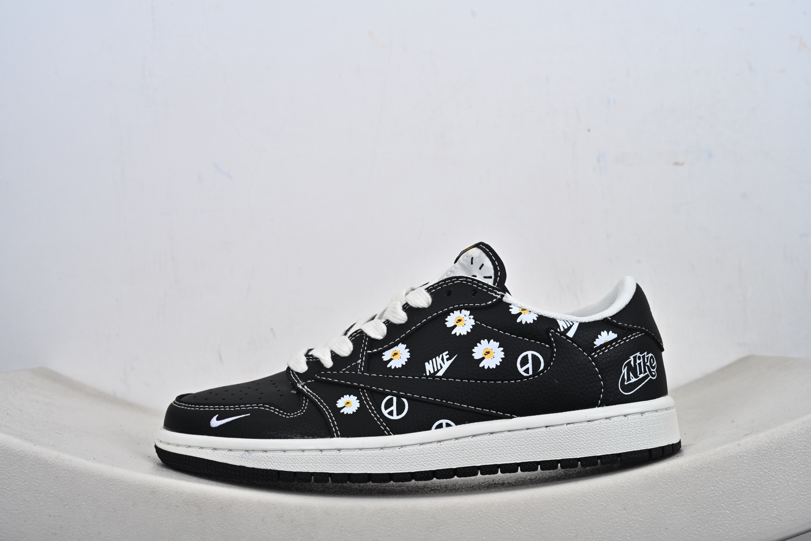 Nike Air Jordan 1 Low 定制配色 LV联名 定制AJ联名-高端定制 低帮复古文化板鞋 DZ2688-011