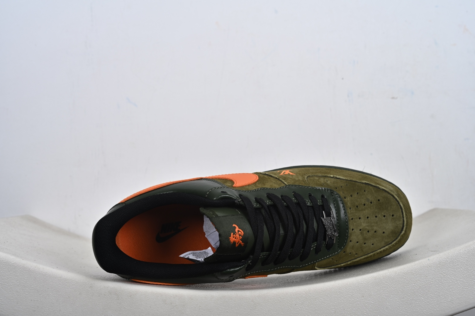 NIke Air Force 1 '07 Low “马年限定--军绿橙星” 空军一号低帮 运动鞋 休闲鞋 XY9025-010