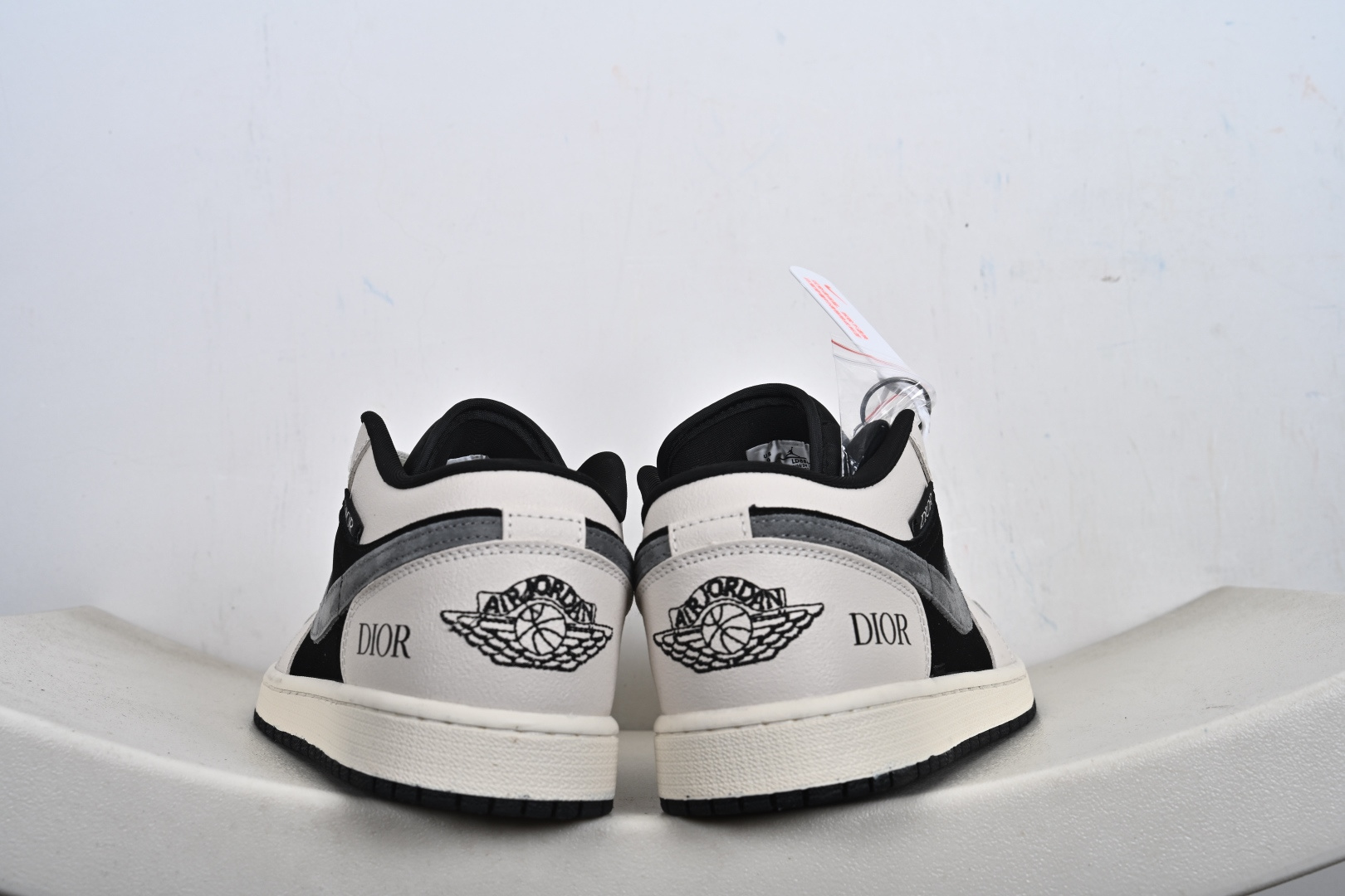 定制版 Air Jordan 1 Low AJ1 乔1迪奥联名 黑灰 高端定制 低帮复古篮球鞋 LD8888-012