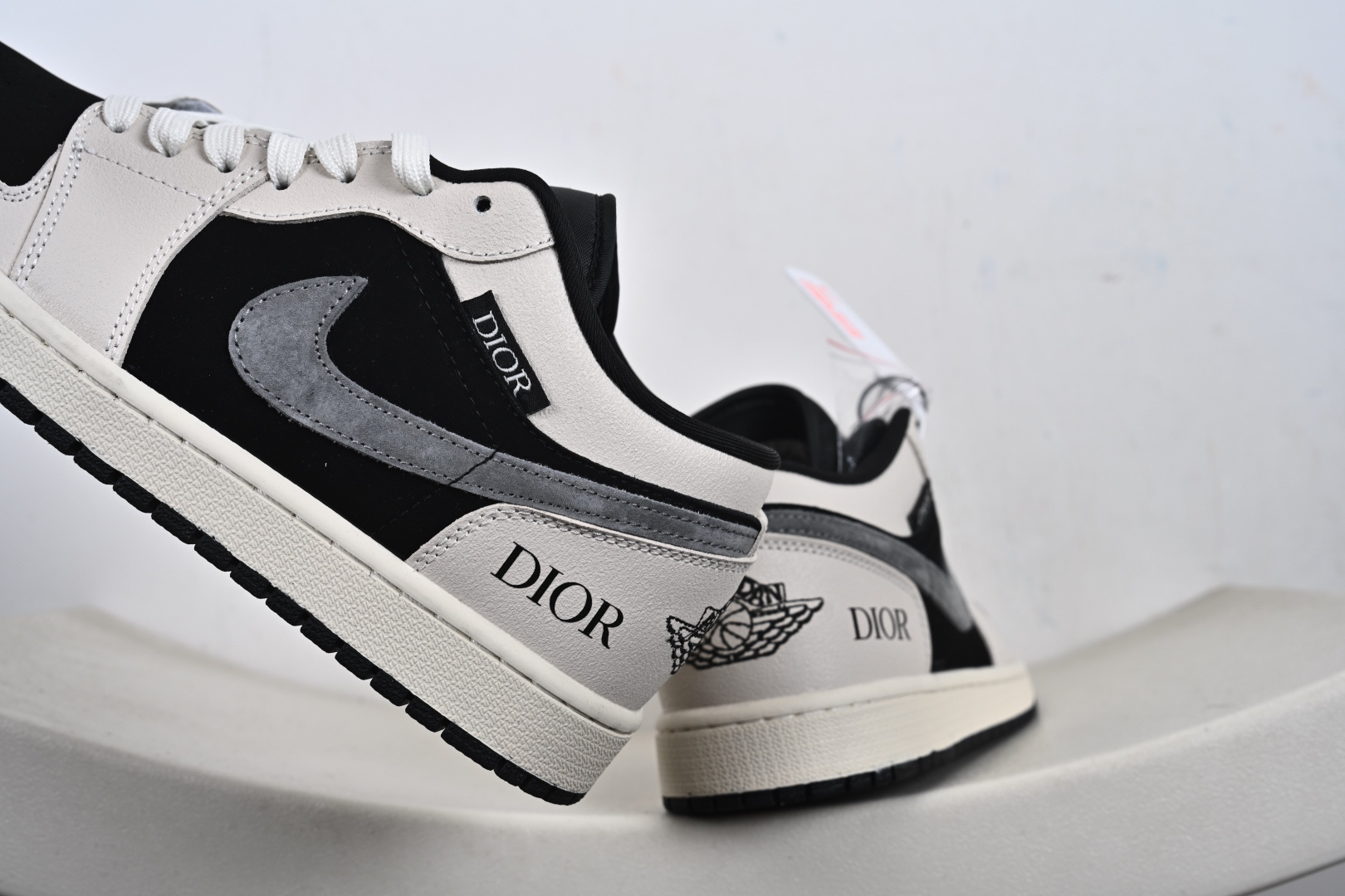 定制版 Air Jordan 1 Low AJ1 乔1迪奥联名 黑灰 高端定制 低帮复古篮球鞋 LD8888-012