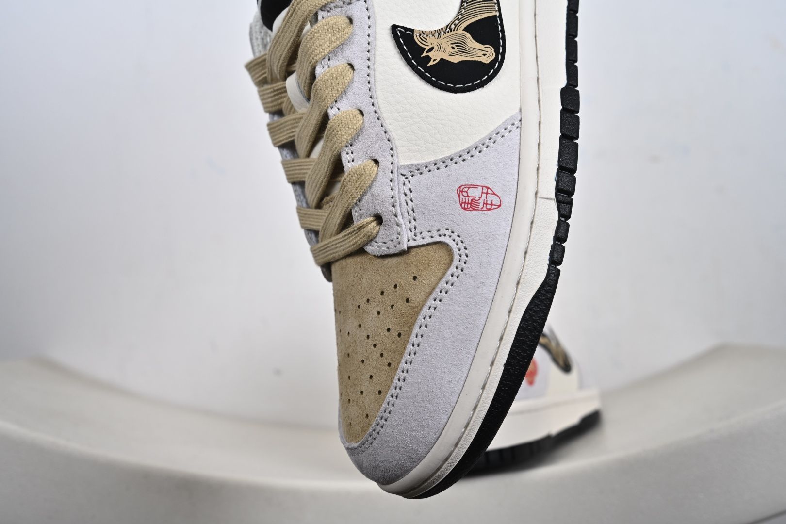 Nike Dunk Low Retro ‘马年限定’休闲运动板鞋 LX1988-811