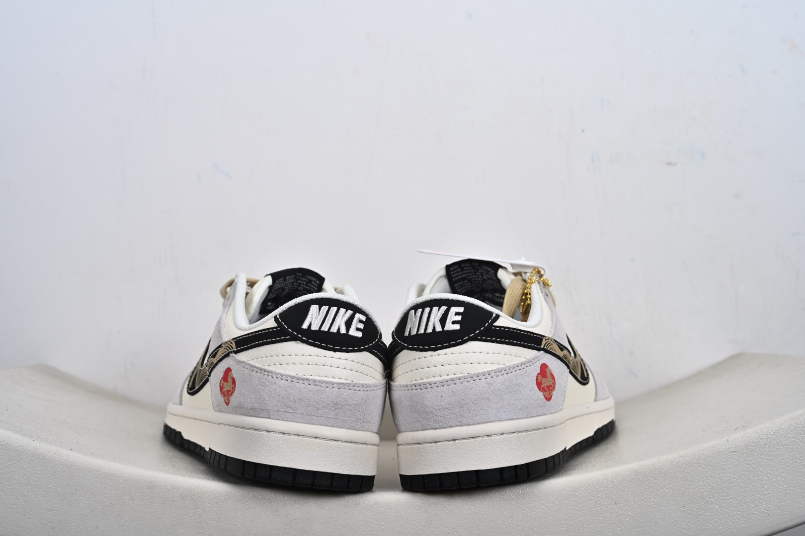 Nike Dunk Low Retro ‘马年限定’休闲运动板鞋 LX1988-811