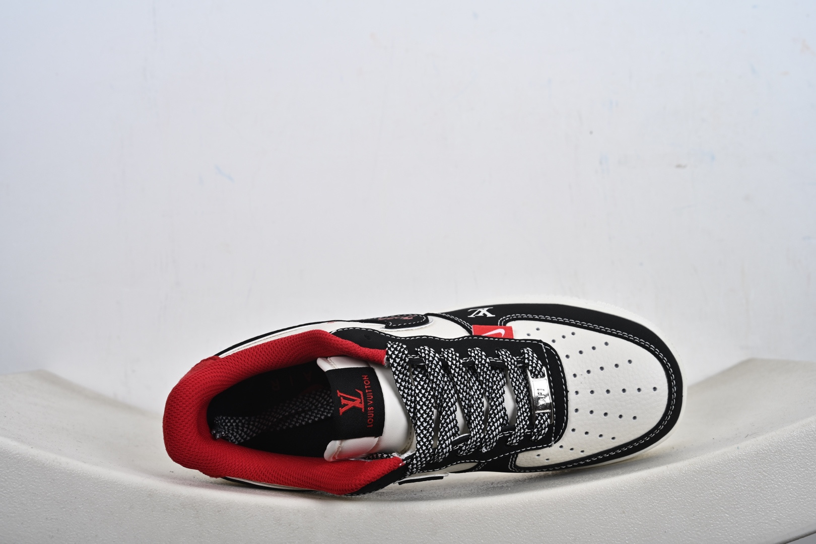 Nike AIR FORCE1'O7 WB 马年限定 CS5288-722