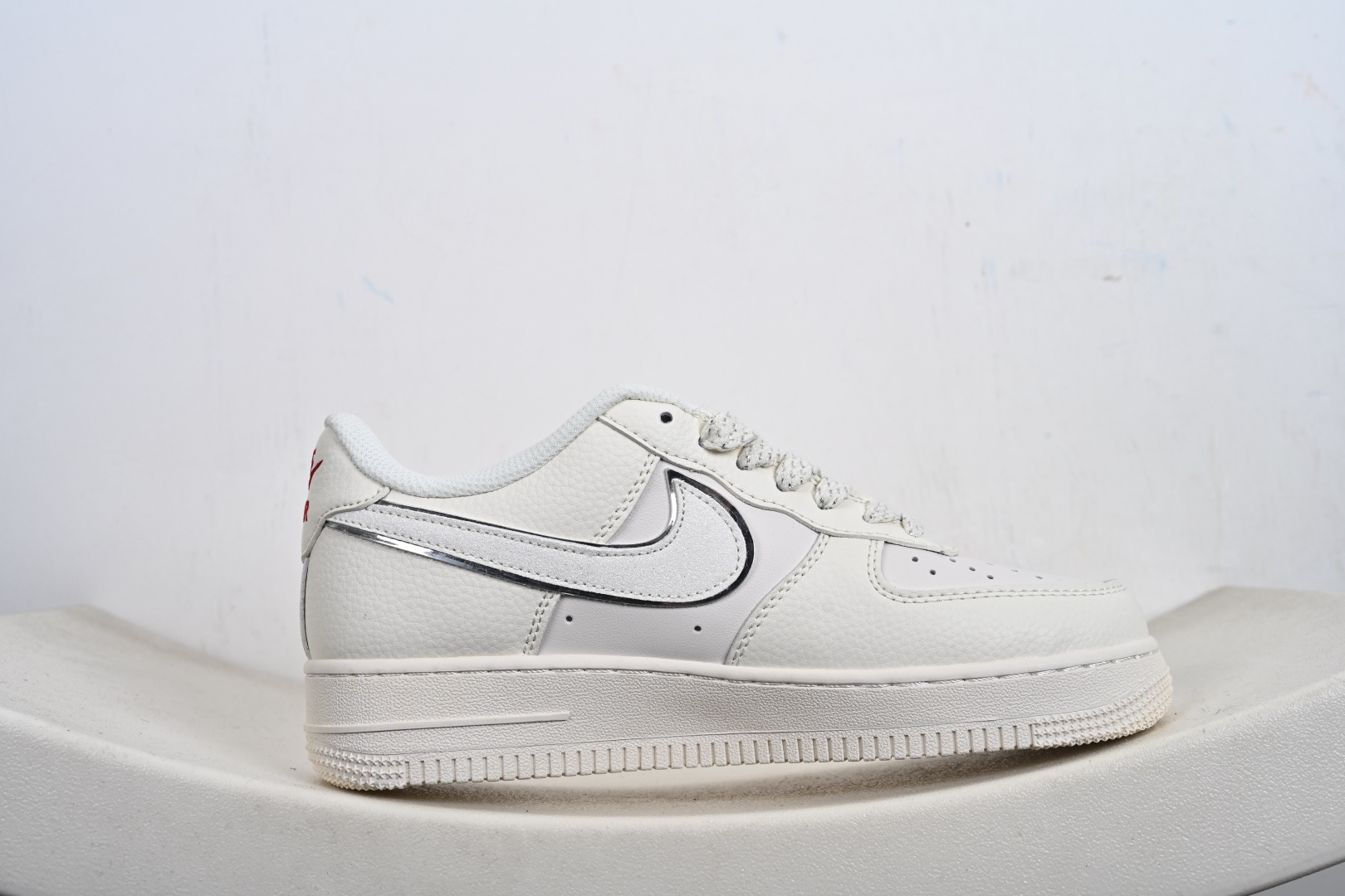 Nike Air Force1 07 low 马年限定 QY6878-605