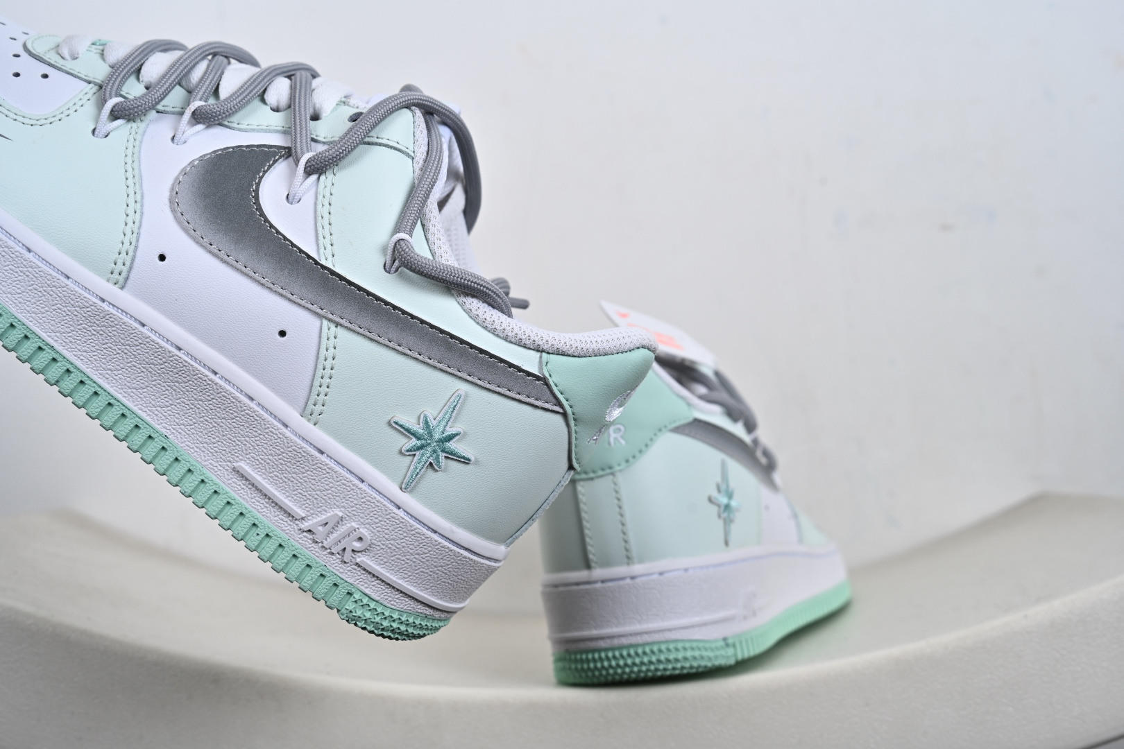 Nike Air Force 1 Low 云屿清风 解构绑带 XX7981-476