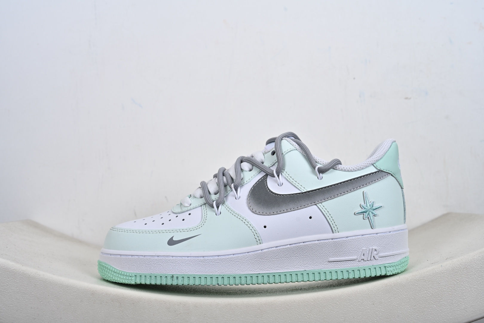 Nike Air Force 1 Low 云屿清风 解构绑带 XX7981-476