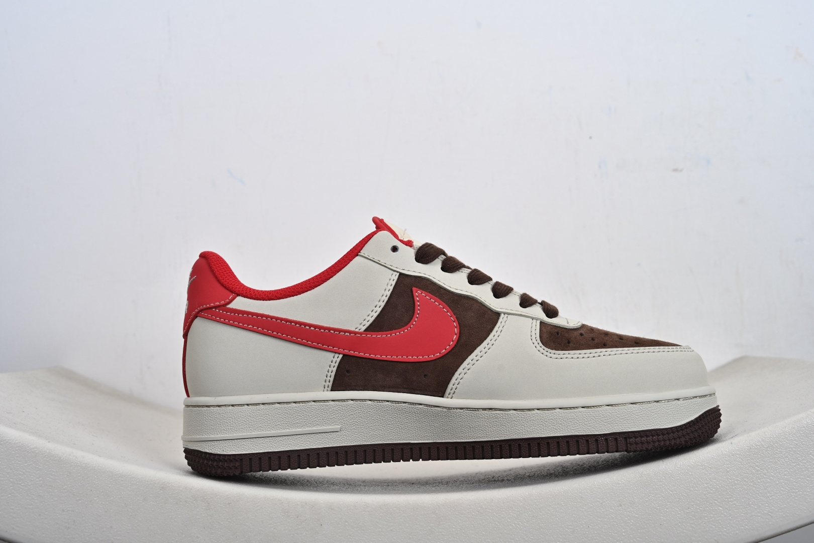 定制版 Air Force 1'07 Low 马年限定 空军一号低帮休闲板鞋 XD0028-003-Top High Quatity Cheap Sneakers Fashion Clothing Clothes Bags handbags Shoes of all Brand wholesale With The best Quality And Beautiful Price from China Factory Chinese suppliers wholesaler seller 定制版 Air Force 1'07 Low 马年限定 空军一号低帮休闲板鞋 XD0028-003