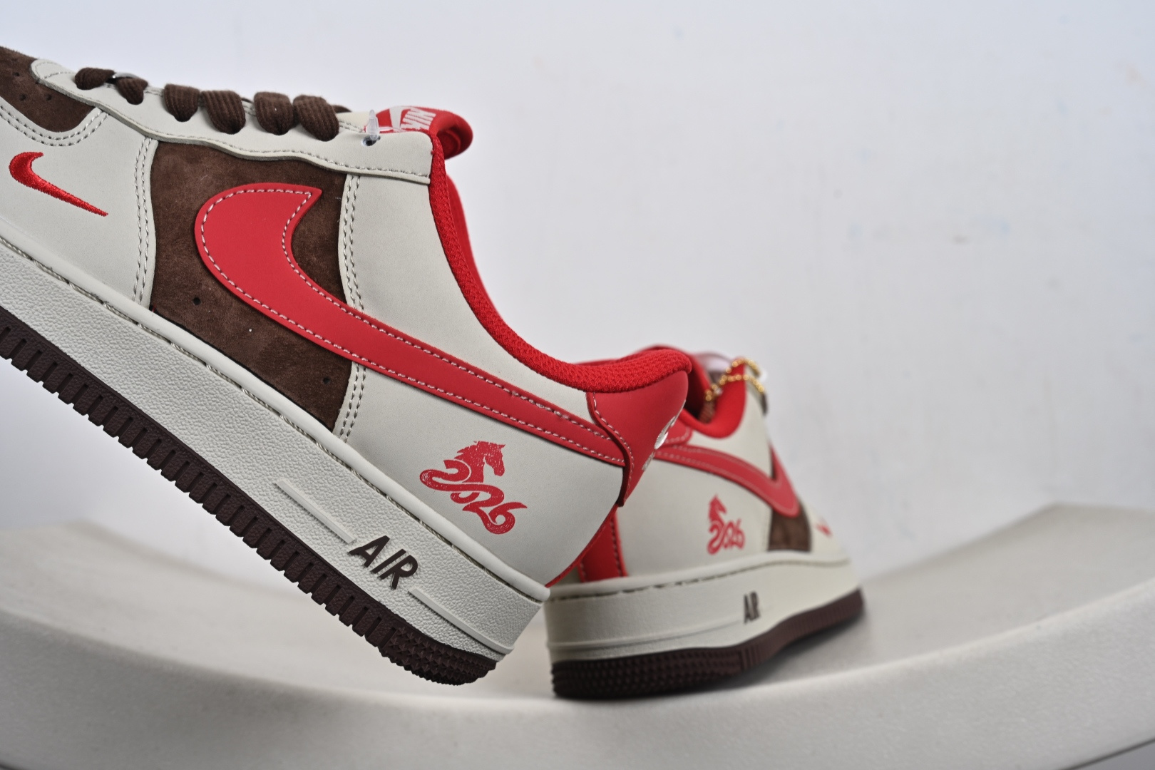 定制版 Air Force 1'07 Low 马年限定 空军一号低帮休闲板鞋 XD0028-003-Top High Quatity Cheap Sneakers Fashion Clothing Clothes Bags handbags Shoes of all Brand wholesale With The best Quality And Beautiful Price from China Factory Chinese suppliers wholesaler seller 定制版 Air Force 1'07 Low 马年限定 空军一号低帮休闲板鞋 XD0028-003