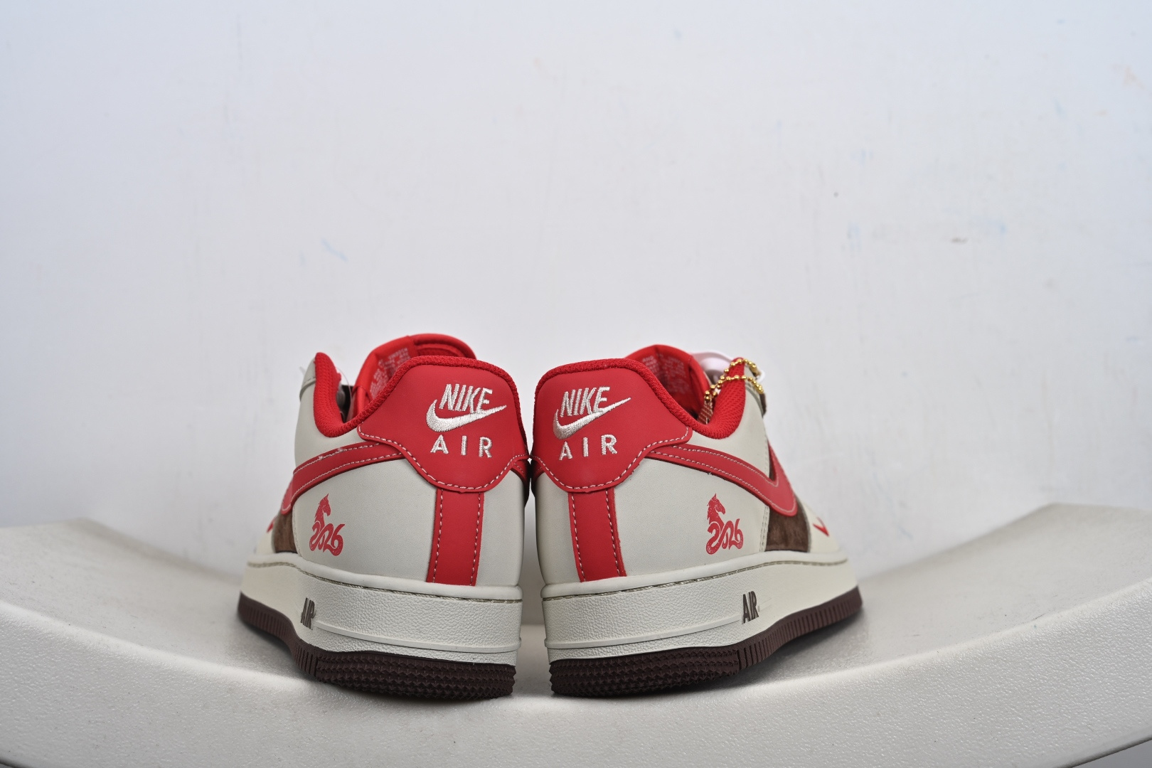 定制版 Air Force 1'07 Low 马年限定 空军一号低帮休闲板鞋 XD0028-003-Top High Quatity Cheap Sneakers Fashion Clothing Clothes Bags handbags Shoes of all Brand wholesale With The best Quality And Beautiful Price from China Factory Chinese suppliers wholesaler seller 定制版 Air Force 1'07 Low 马年限定 空军一号低帮休闲板鞋 XD0028-003