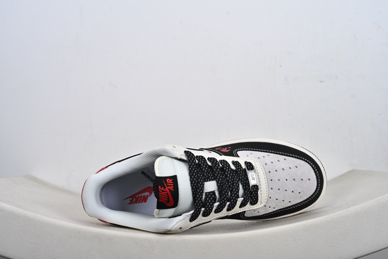 AIRFORCE1'07LV8 马年限定 FF9989-001