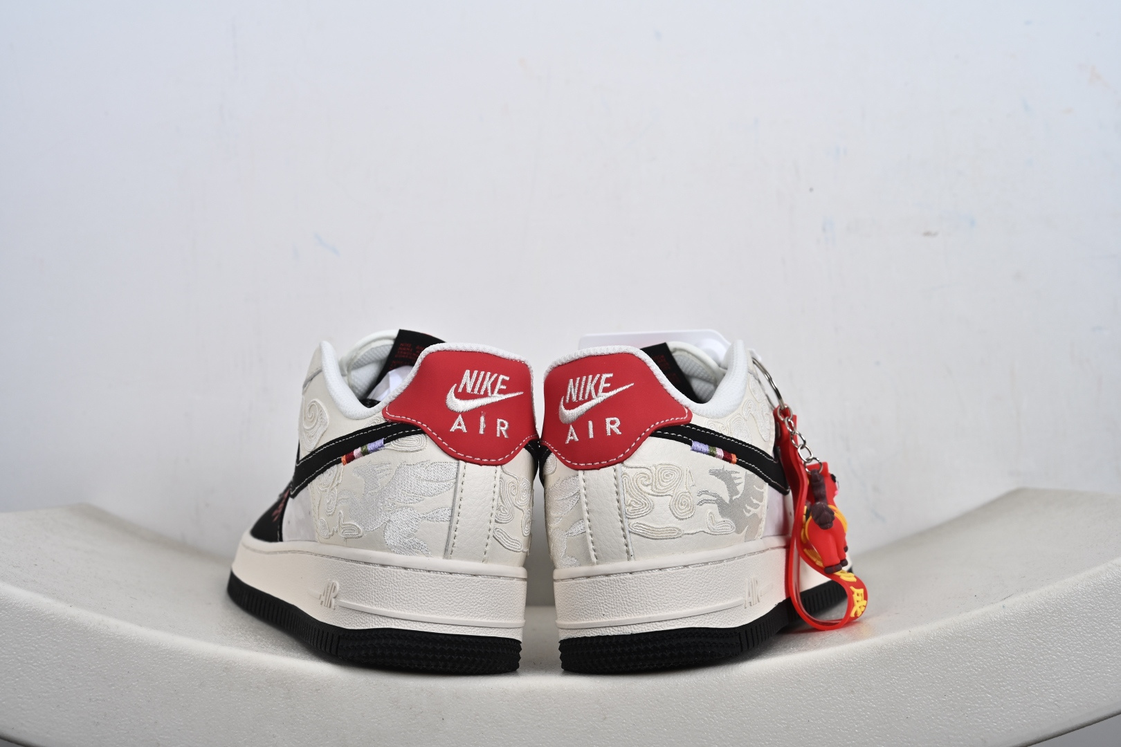 AIRFORCE1'07LV8 马年限定 FF9989-001