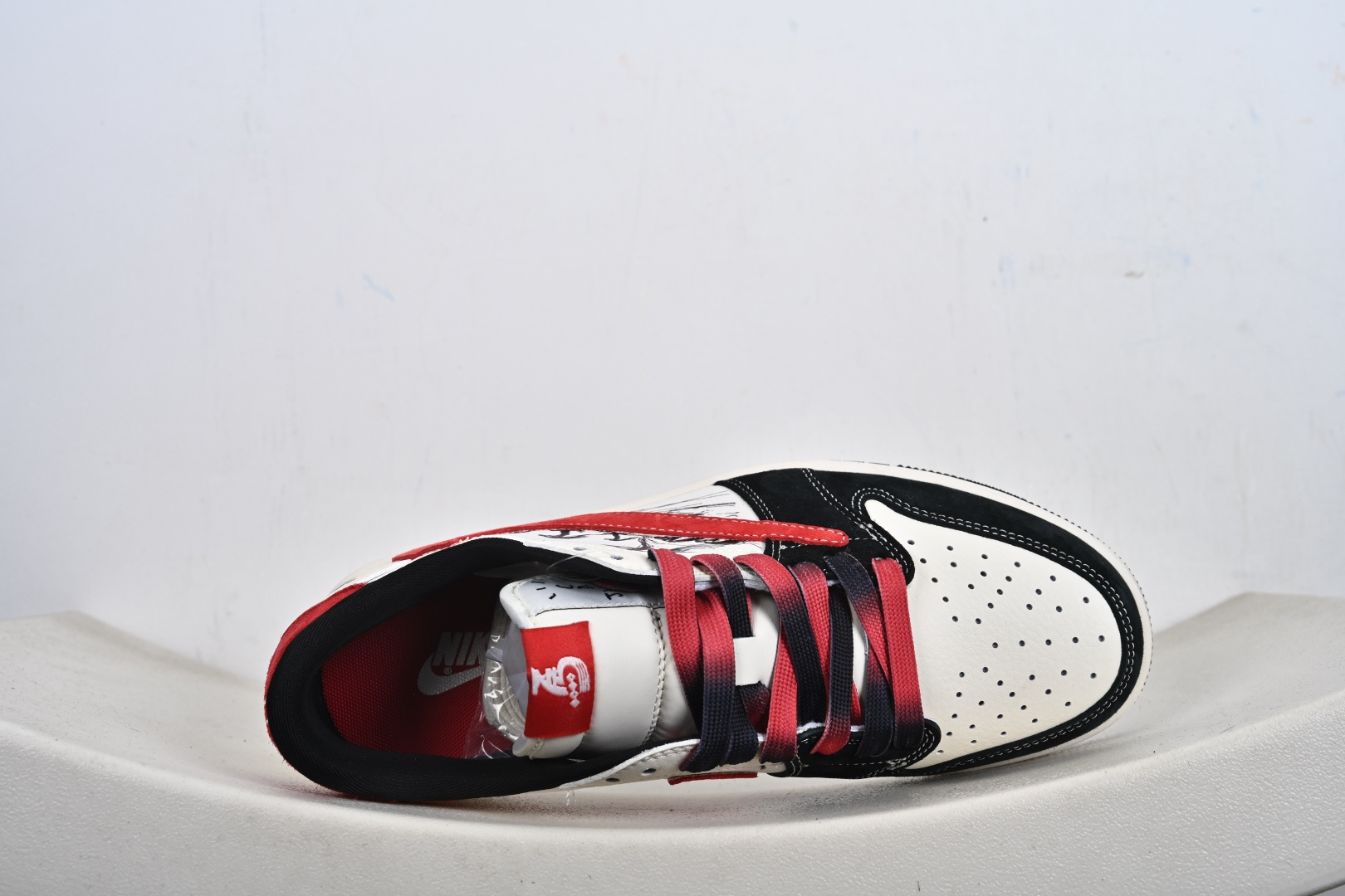 定制版 甲辰辞旧 丙午驭风|AJ1 Low 马年定制款重磅登场 FC1688-253-Top High Quatity Cheap Sneakers Fashion Clothing Clothes Bags handbags Shoes of all Brand wholesale With The best Quality And Beautiful Price from China Factory Chinese suppliers wholesaler seller 定制版 甲辰辞旧 丙午驭风|AJ1 Low 马年定制款重磅登场 FC1688-253