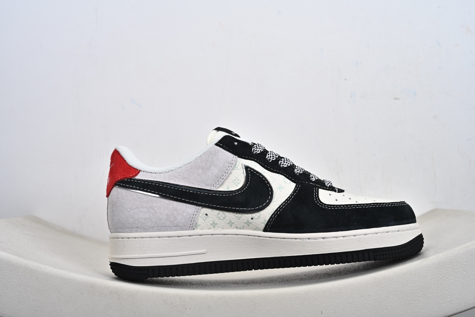 Nike Air Force1 07 low LV联名 定制空军 CX5050-Y40
