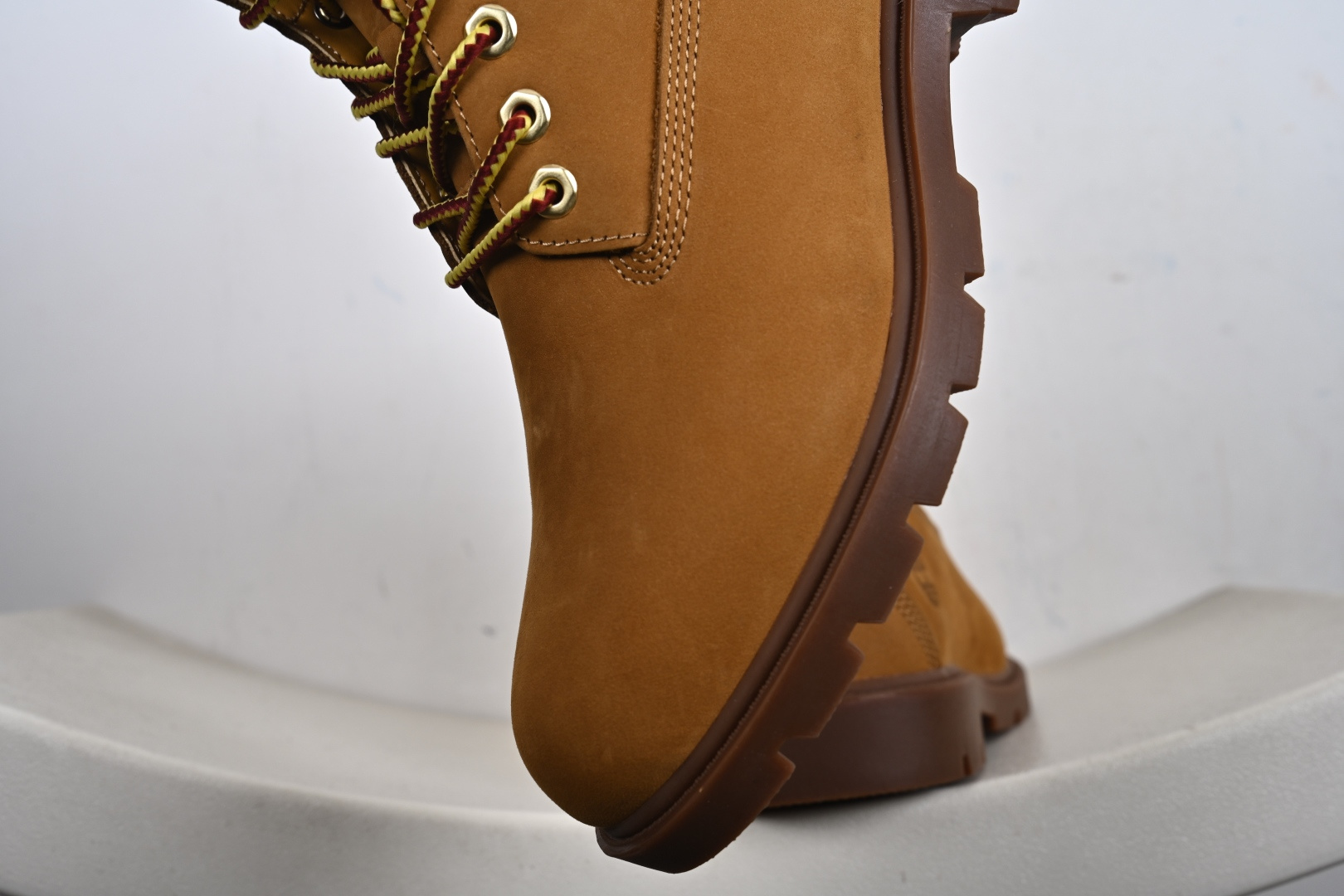 Ice Studios x Timberland添柏岚天伯伦 6-Inch 户外麂皮靴 TB011230-Top High Quatity Cheap Sneakers Fashion Clothing Clothes Bags handbags Shoes of all Brand wholesale With The best Quality And Beautiful Price from China Factory Chinese suppliers wholesaler seller Ice Studios x Timberland添柏岚天伯伦 6-Inch 户外麂皮靴 TB011230