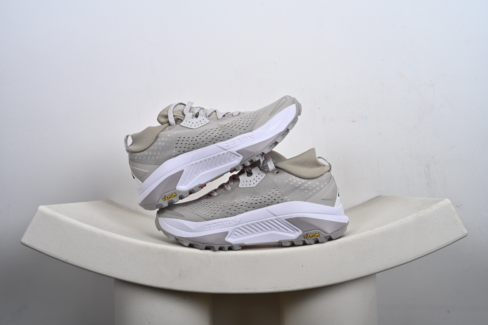 NIKE ACG ZEGAMA TRAIL 越野登山跑步鞋登月 HV8113-Top High Quatity Cheap Sneakers Fashion Clothing Clothes Bags handbags Shoes of all Brand wholesale With The best Quality And Beautiful Price from China Factory Chinese suppliers wholesaler seller NIKE ACG ZEGAMA TRAIL 越野登山跑步鞋登月 HV8113