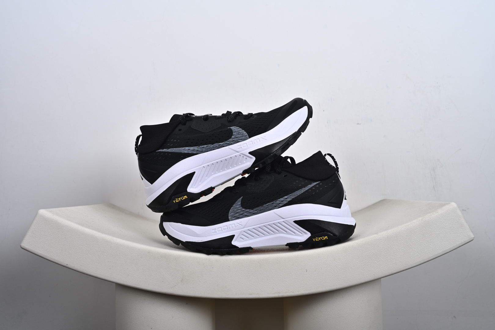 NIKE ACG ZEGAMA TRAIL 越野登山跑步鞋登月 HV8113-Top High Quatity Cheap Sneakers Fashion Clothing Clothes Bags handbags Shoes of all Brand wholesale With The best Quality And Beautiful Price from China Factory Chinese suppliers wholesaler seller NIKE ACG ZEGAMA TRAIL 越野登山跑步鞋登月 HV8113