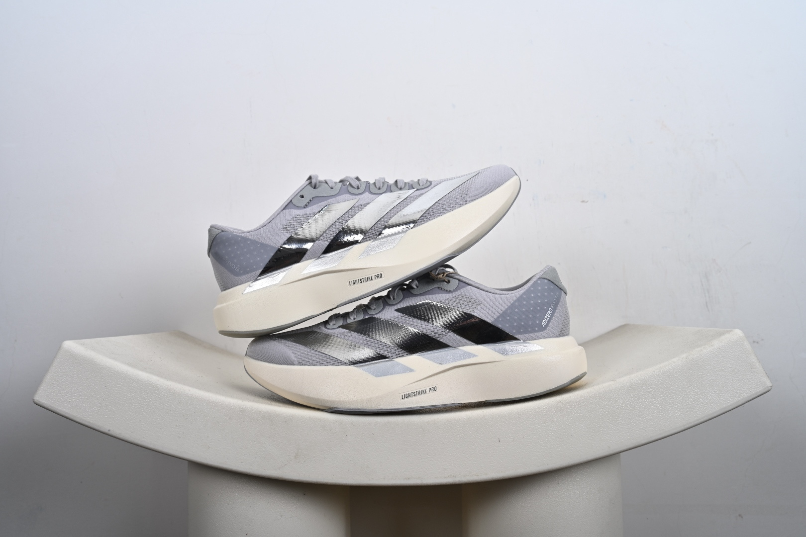 Adidas Adizero Evo SL 阿迪超轻透气缓震跑鞋 JP7147-Top High Quatity Cheap Sneakers Fashion Clothing Clothes Bags handbags Shoes of all Brand wholesale With The best Quality And Beautiful Price from China Factory Chinese suppliers wholesaler seller Adidas Adizero Evo SL 阿迪超轻透气缓震跑鞋 JP7147