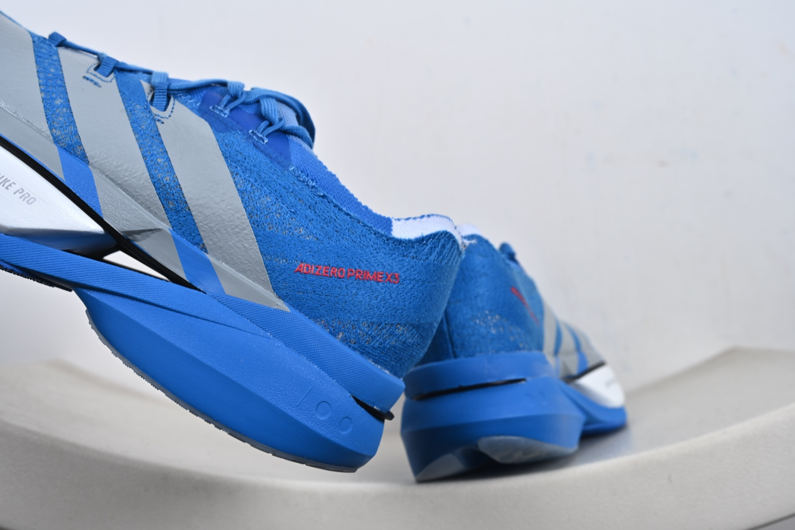纯原组合底 adidas Adizero Prime X 3.0 Strung 舒适防滑耐磨 低帮 长跑短跑跑步鞋 男女同款 JQ0615-Top High Quatity Cheap Sneakers Fashion Clothing Clothes Bags handbags Shoes of all Brand wholesale With The best Quality And Beautiful Price from China Factory Chinese suppliers wholesaler seller 纯原组合底 adidas Adizero Prime X 3.0 Strung 舒适防滑耐磨 低帮 长跑短跑跑步鞋 男女同款 JQ0615