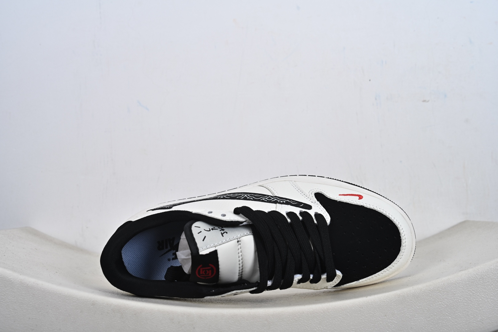 Air Jordan 1 Low AJ1 乔1国风联名 黑白熊猫 高端定制 低帮复古篮球鞋 JW1188-171-Top High Quatity Cheap Sneakers Fashion Clothing Clothes Bags handbags Shoes of all Brand wholesale With The best Quality And Beautiful Price from China Factory Chinese suppliers wholesaler seller Air Jordan 1 Low AJ1 乔1国风联名 黑白熊猫 高端定制 低帮复古篮球鞋 JW1188-171