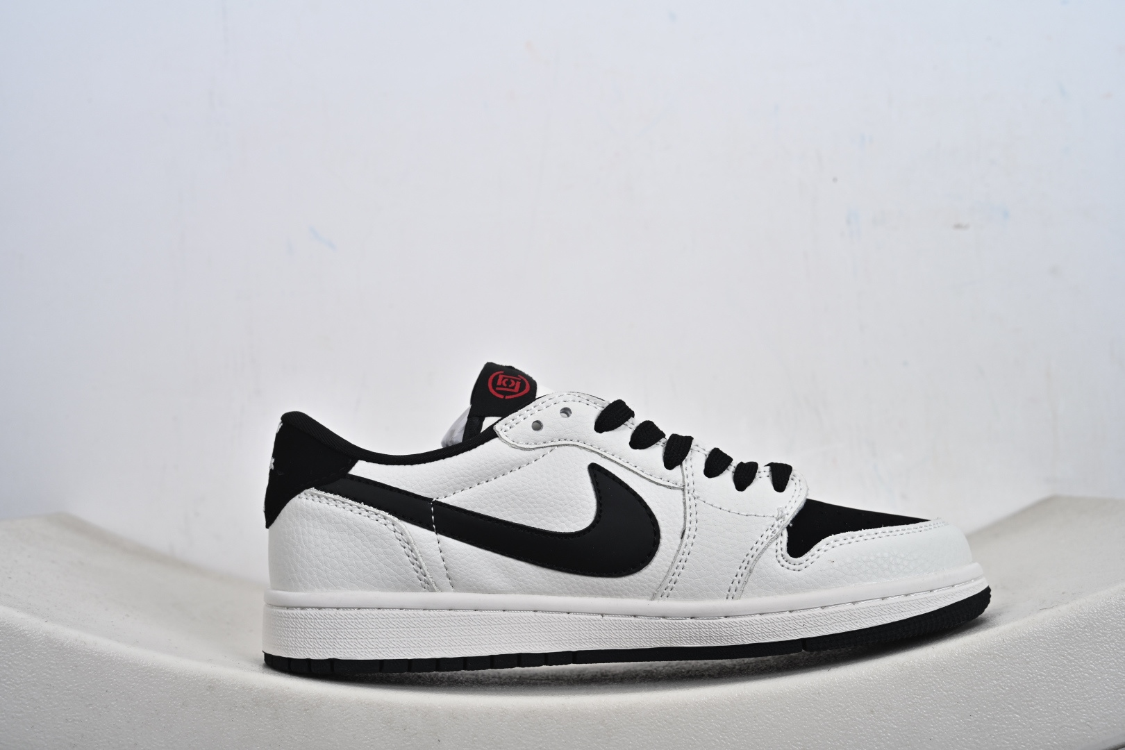 Air Jordan 1 Low AJ1 乔1国风联名 黑白熊猫 高端定制 低帮复古篮球鞋 JW1188-171-Top High Quatity Cheap Sneakers Fashion Clothing Clothes Bags handbags Shoes of all Brand wholesale With The best Quality And Beautiful Price from China Factory Chinese suppliers wholesaler seller Air Jordan 1 Low AJ1 乔1国风联名 黑白熊猫 高端定制 低帮复古篮球鞋 JW1188-171