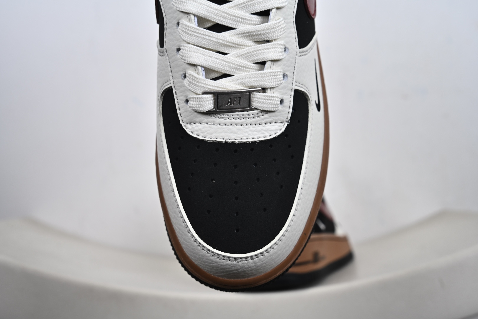 定制版 NK Air Force 1'07 Low 白红黑彩色拼接 空军一号低帮休闲板鞋 IM3378-122-Top High Quatity Cheap Sneakers Fashion Clothing Clothes Bags handbags Shoes of all Brand wholesale With The best Quality And Beautiful Price from China Factory Chinese suppliers wholesaler seller 定制版 NK Air Force 1'07 Low 白红黑彩色拼接 空军一号低帮休闲板鞋 IM3378-122