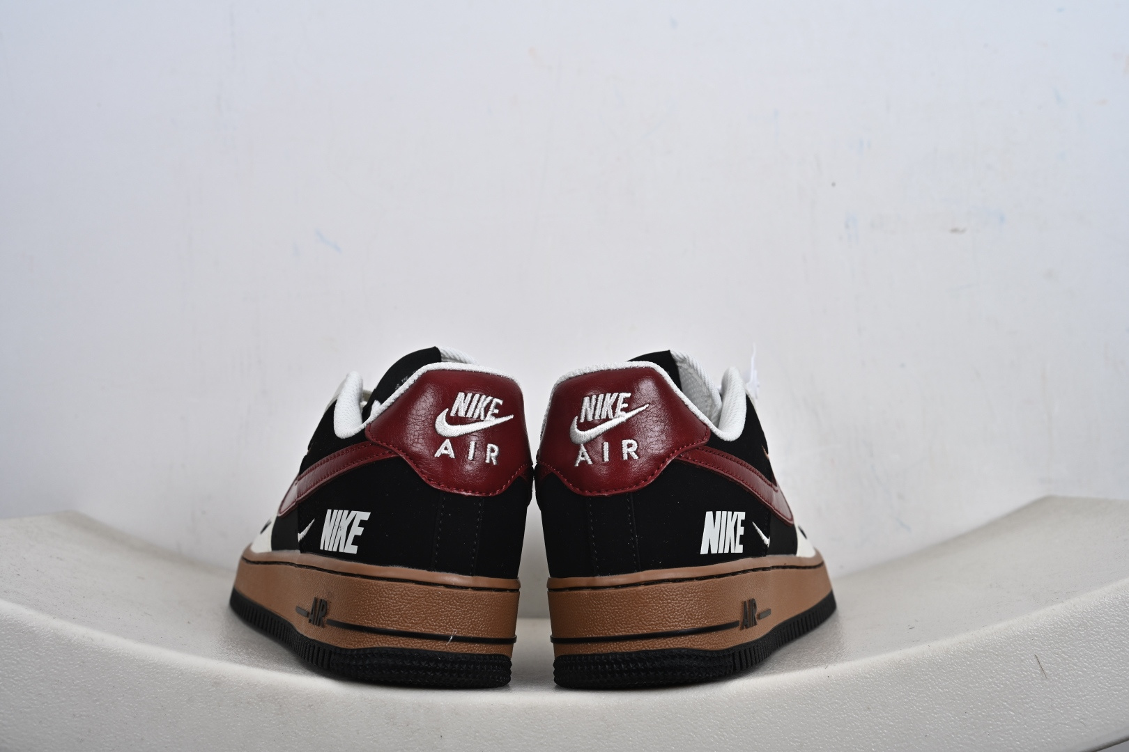 定制版 NK Air Force 1'07 Low 白红黑彩色拼接 空军一号低帮休闲板鞋 IM3378-122-Top High Quatity Cheap Sneakers Fashion Clothing Clothes Bags handbags Shoes of all Brand wholesale With The best Quality And Beautiful Price from China Factory Chinese suppliers wholesaler seller 定制版 NK Air Force 1'07 Low 白红黑彩色拼接 空军一号低帮休闲板鞋 IM3378-122