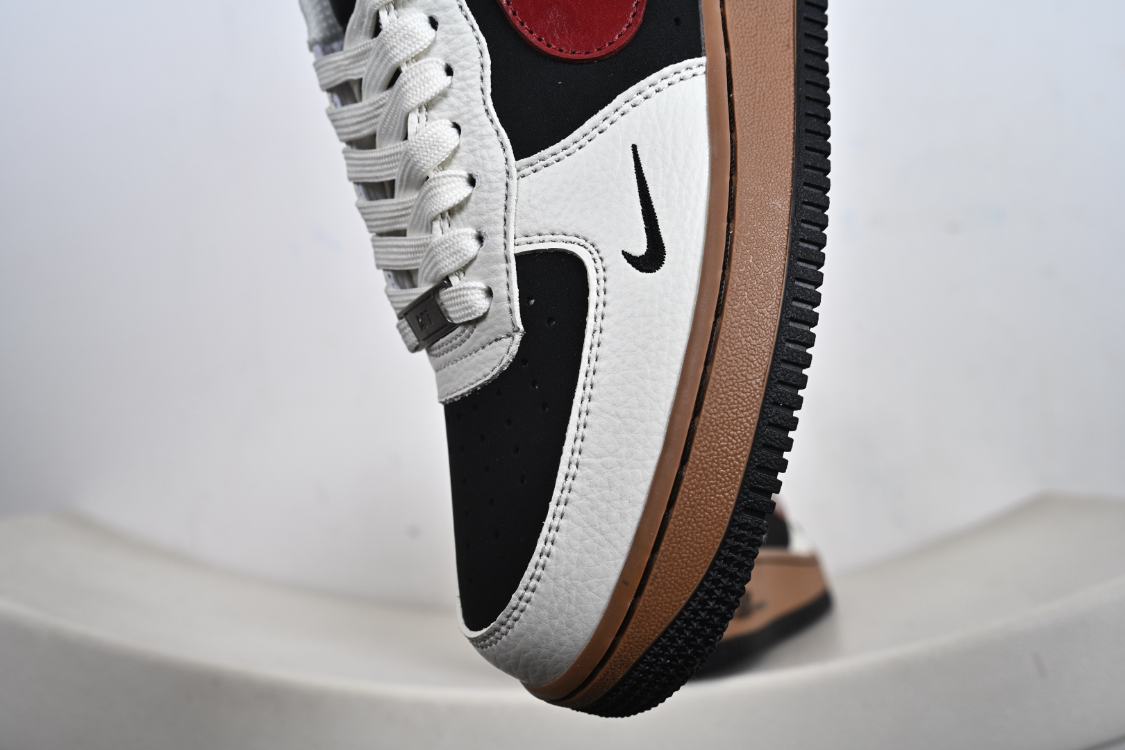 定制版 NK Air Force 1'07 Low 白红黑彩色拼接 空军一号低帮休闲板鞋 IM3378-122-Top High Quatity Cheap Sneakers Fashion Clothing Clothes Bags handbags Shoes of all Brand wholesale With The best Quality And Beautiful Price from China Factory Chinese suppliers wholesaler seller 定制版 NK Air Force 1'07 Low 白红黑彩色拼接 空军一号低帮休闲板鞋 IM3378-122
