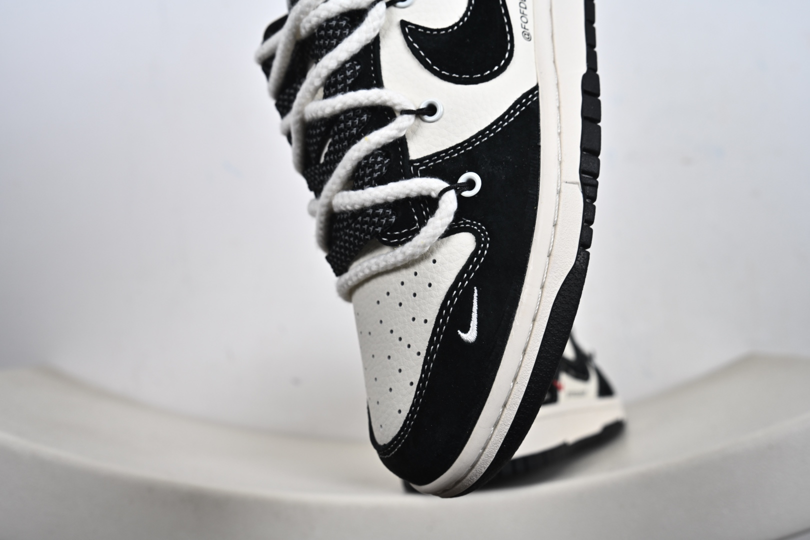Nike SB Dunk Low周年高端定制 低帮休闲板鞋 YX5066-237